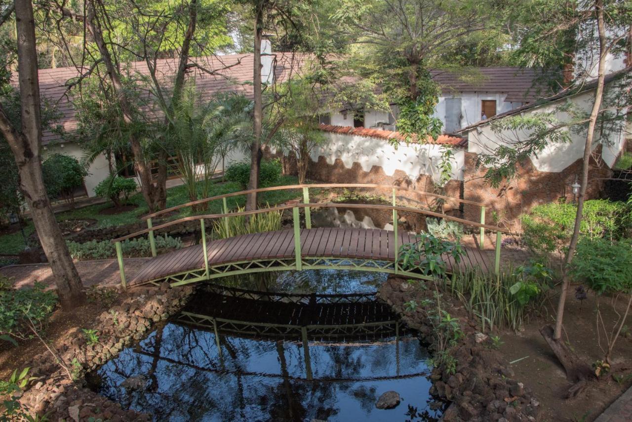 Hunters Lodge Twaandu Exterior photo